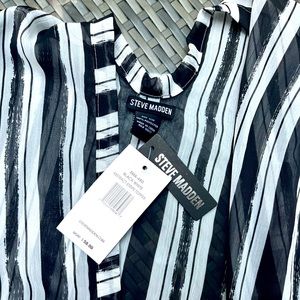 NWT Steve Madden Topper